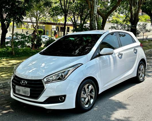 HYUNDAI HB20 1.6 PREMIUM 16V FLEX 4P AUTOMÁTICO